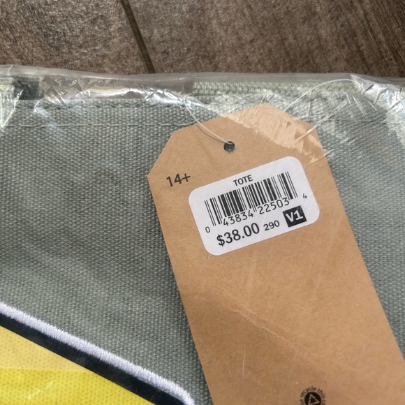 Twig and Arrow canvas tote Great Smoky Mountains- NWT - Picture 2 of 2